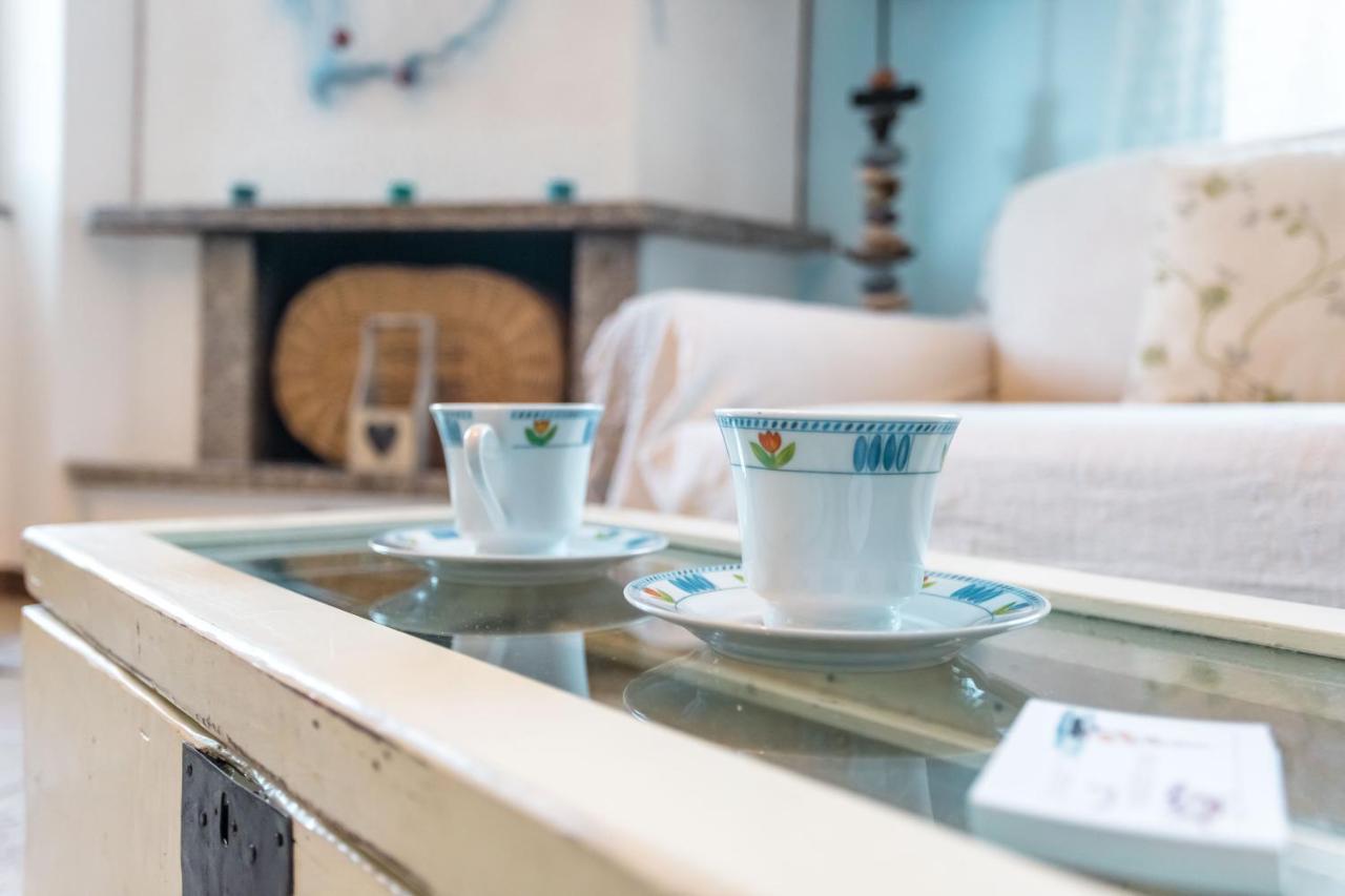 Porto Azzurro Apartment Varenna Kültér fotó