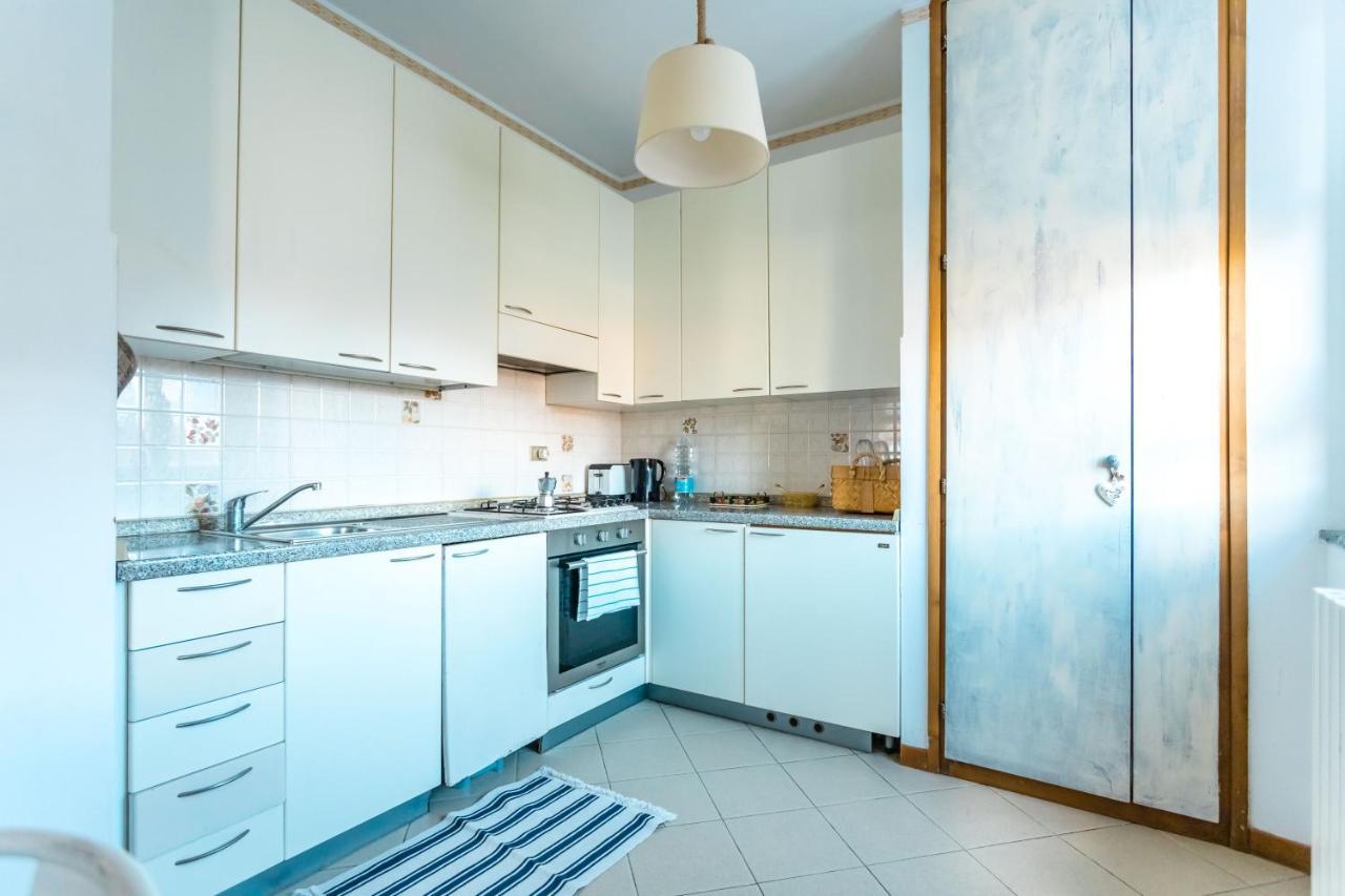 Porto Azzurro Apartment Varenna Kültér fotó